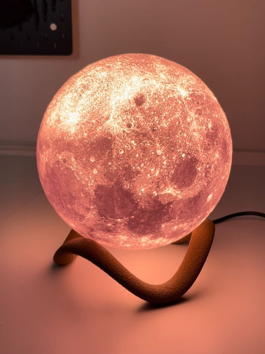 3D Printed Moon Lamp